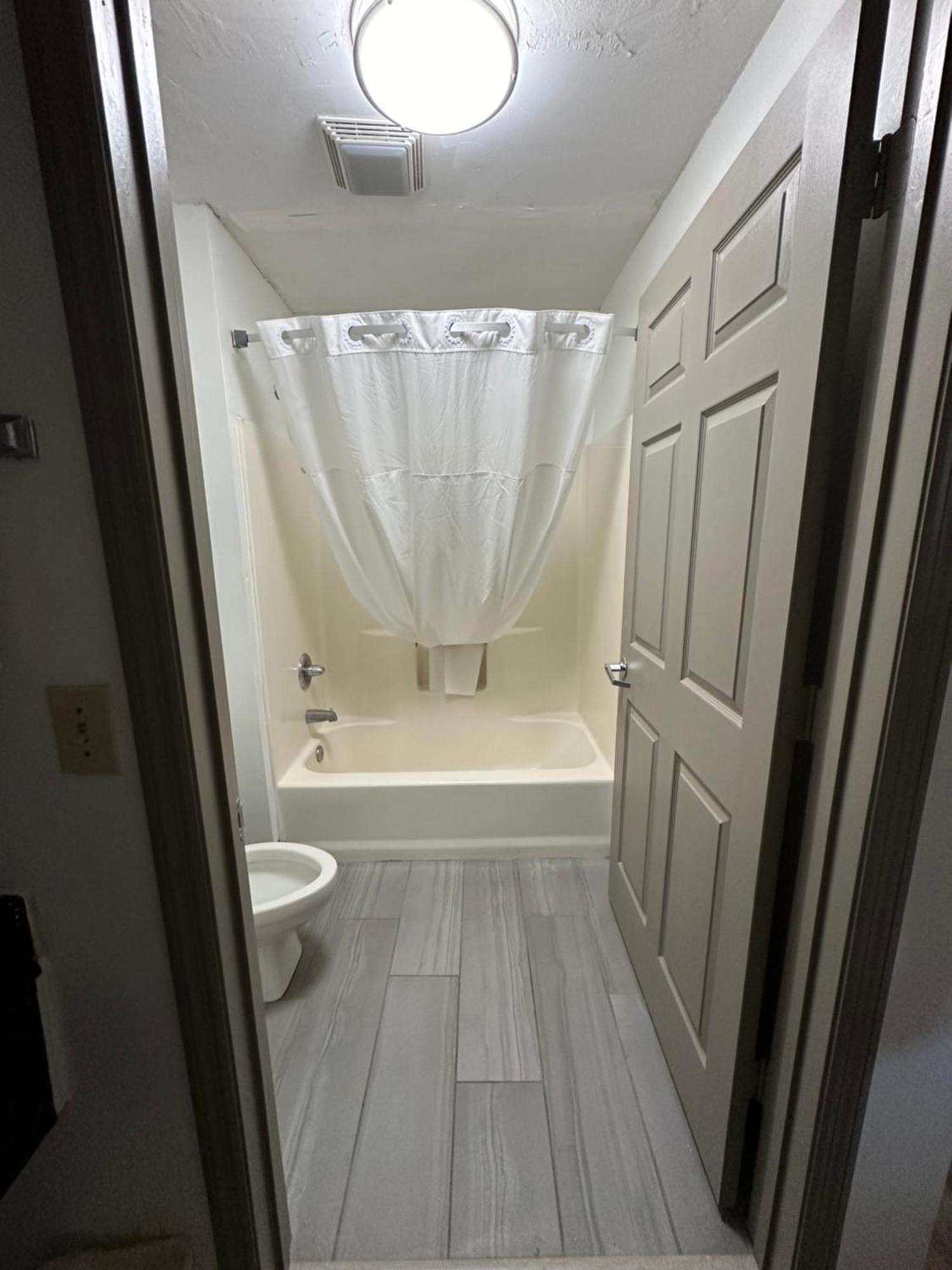 Quality Inn & Suites Decatur Priceville I-65 Buitenkant foto